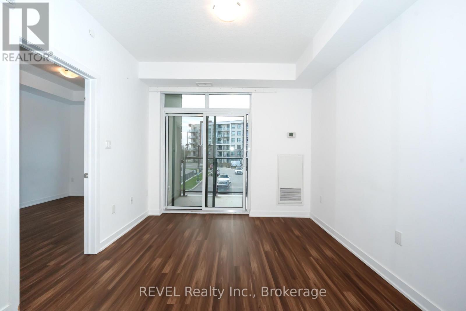 228 - 101 Shoreview Place, Hamilton, Ontario  L8E 0K2 - Photo 15 - X12576178