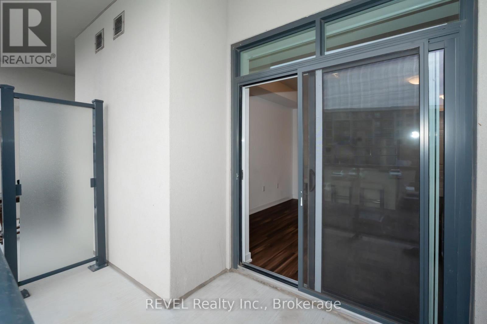 228 - 101 Shoreview Place, Hamilton, Ontario  L8E 0K2 - Photo 24 - X12576178