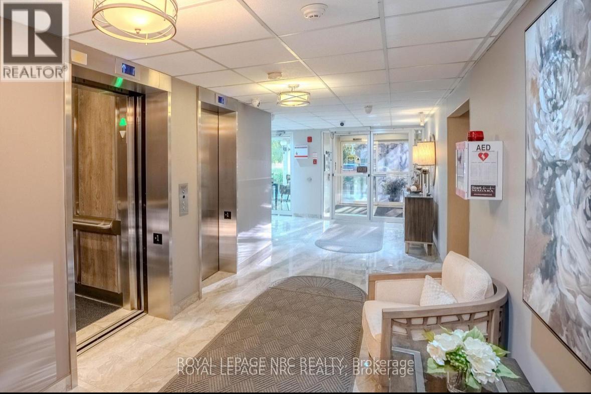 201 - 81 Scott Street, St. Catharines, Ontario  L2N 7L5 - Photo 4 - X12577322