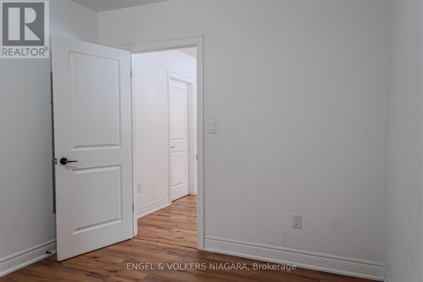 Lower/basement - 7171 Lionshead Avenue, Niagara Falls, Ontario  L2G 0A6 - Photo 10 - X12577334