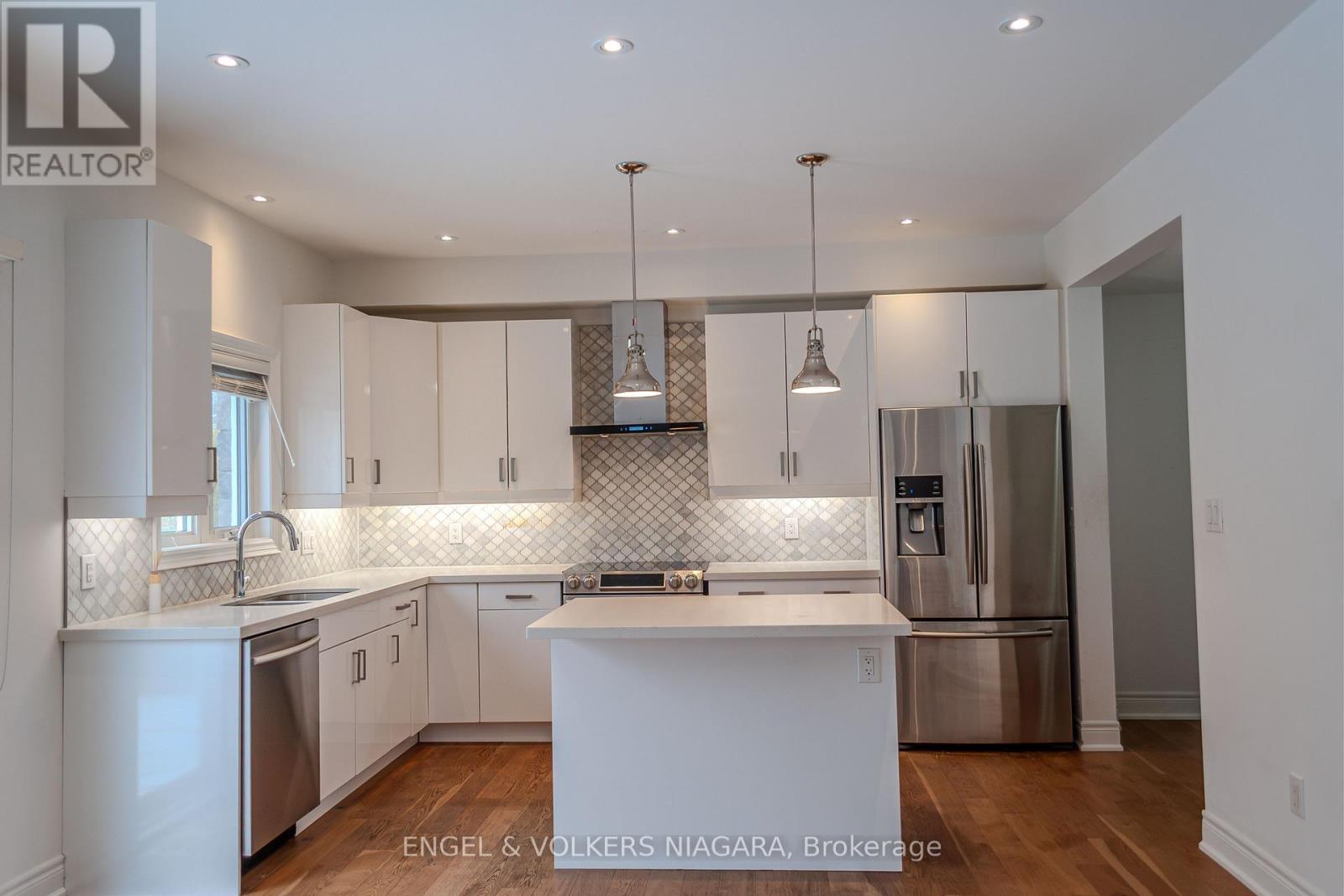 Main Level - 7171 Lionshead Avenue, Niagara Falls, Ontario  L2G 0A6 - Photo 13 - X12577338