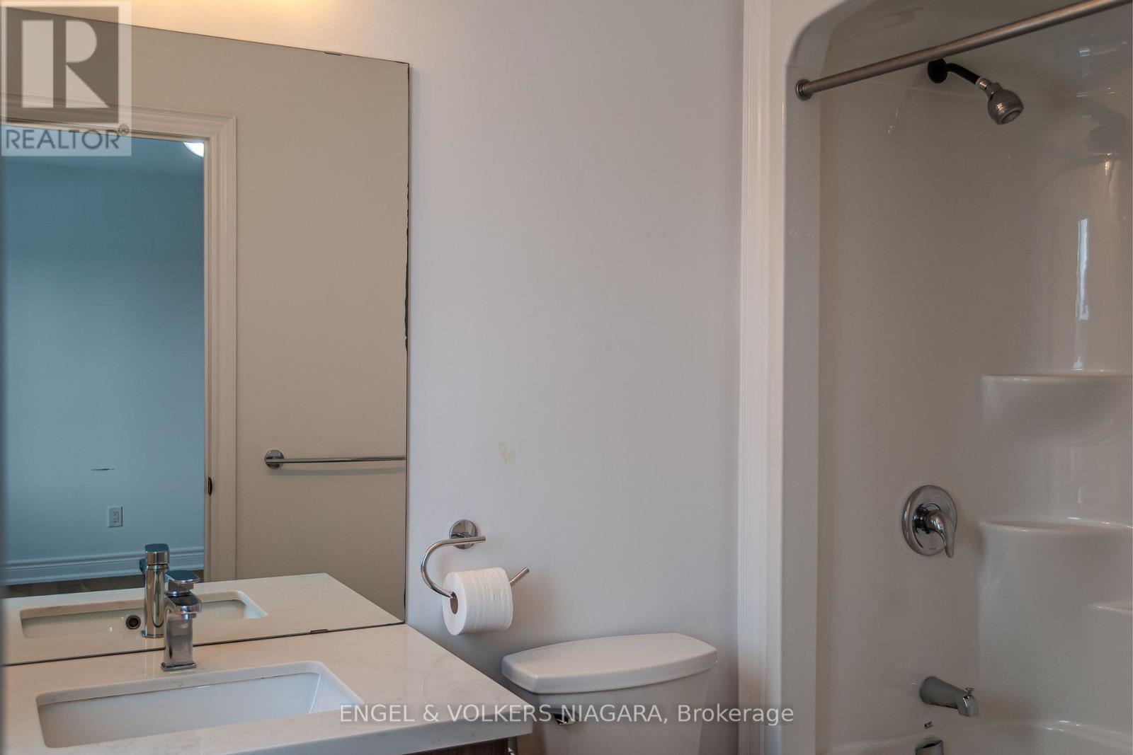 Main Level - 7171 Lionshead Avenue, Niagara Falls, Ontario  L2G 0A6 - Photo 23 - X12577338