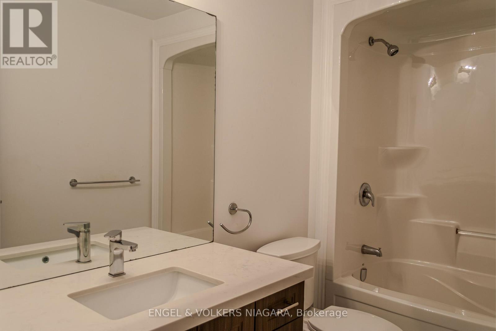 Main Level - 7171 Lionshead Avenue, Niagara Falls, Ontario  L2G 0A6 - Photo 25 - X12577338