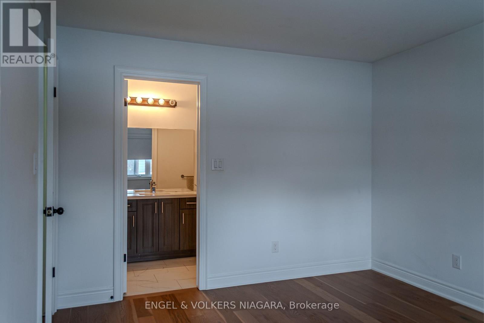 Main Level - 7171 Lionshead Avenue, Niagara Falls, Ontario  L2G 0A6 - Photo 26 - X12577338