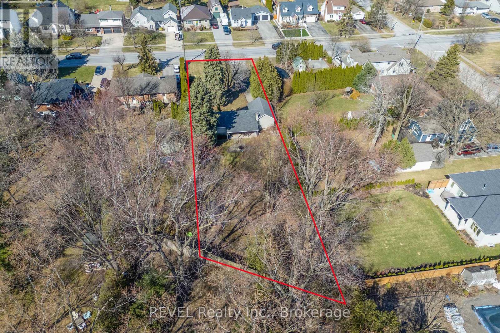 639 Penner Street, Niagara-On-The-Lake, Ontario  L0S 1T0 - Photo 37 - X12577584