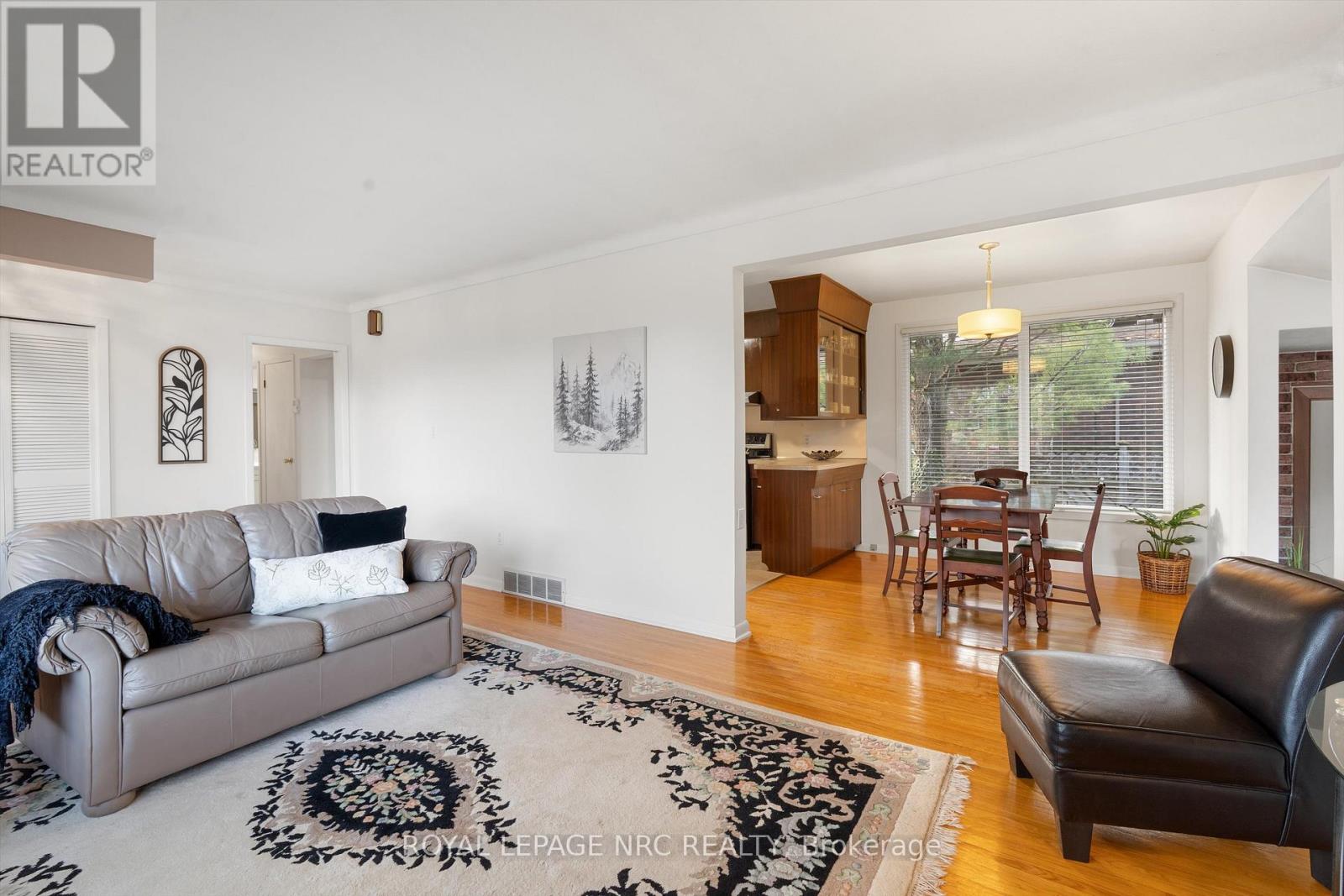 31 St Lawrence Drive, St. Catharines, Ontario  L2M 2T7 - Photo 16 - X12577608