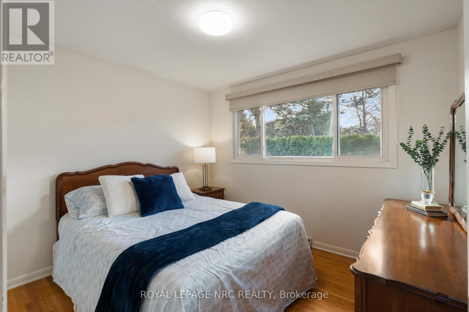 31 St Lawrence Drive, St. Catharines, Ontario  L2M 2T7 - Photo 28 - X12577608