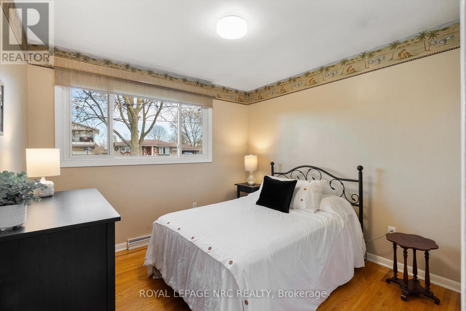 31 St Lawrence Drive, St. Catharines, Ontario  L2M 2T7 - Photo 30 - X12577608