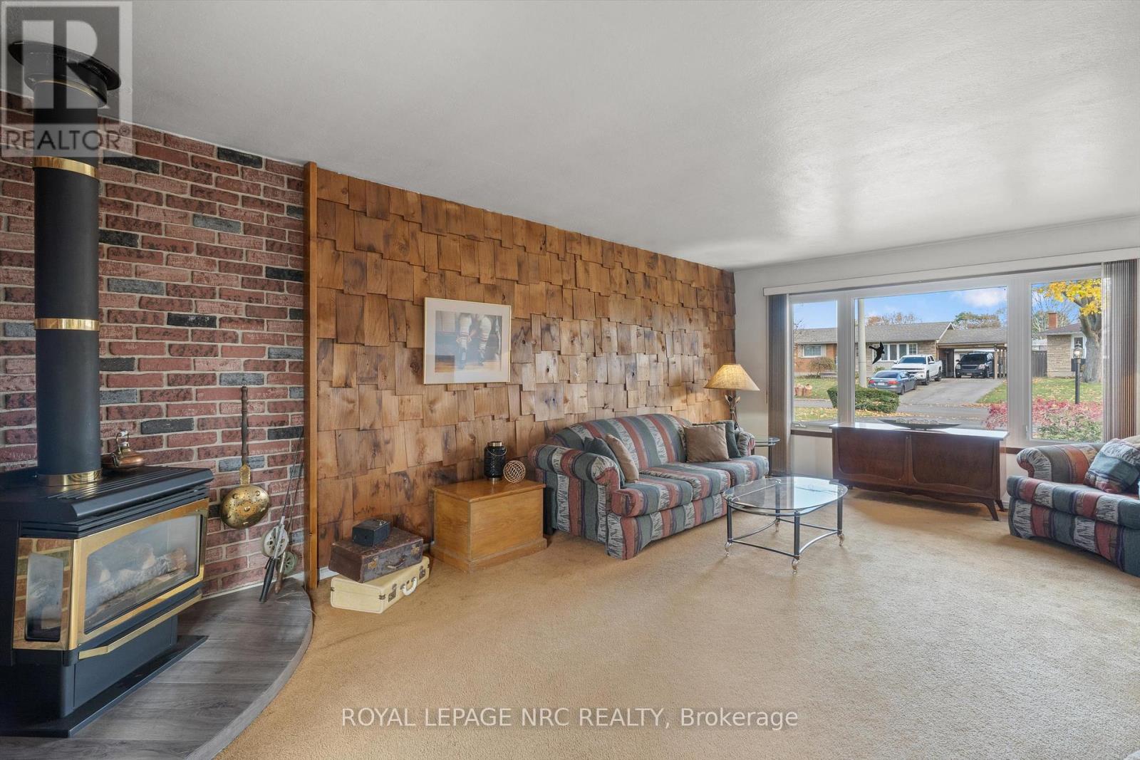 31 St Lawrence Drive, St. Catharines, Ontario  L2M 2T7 - Photo 36 - X12577608