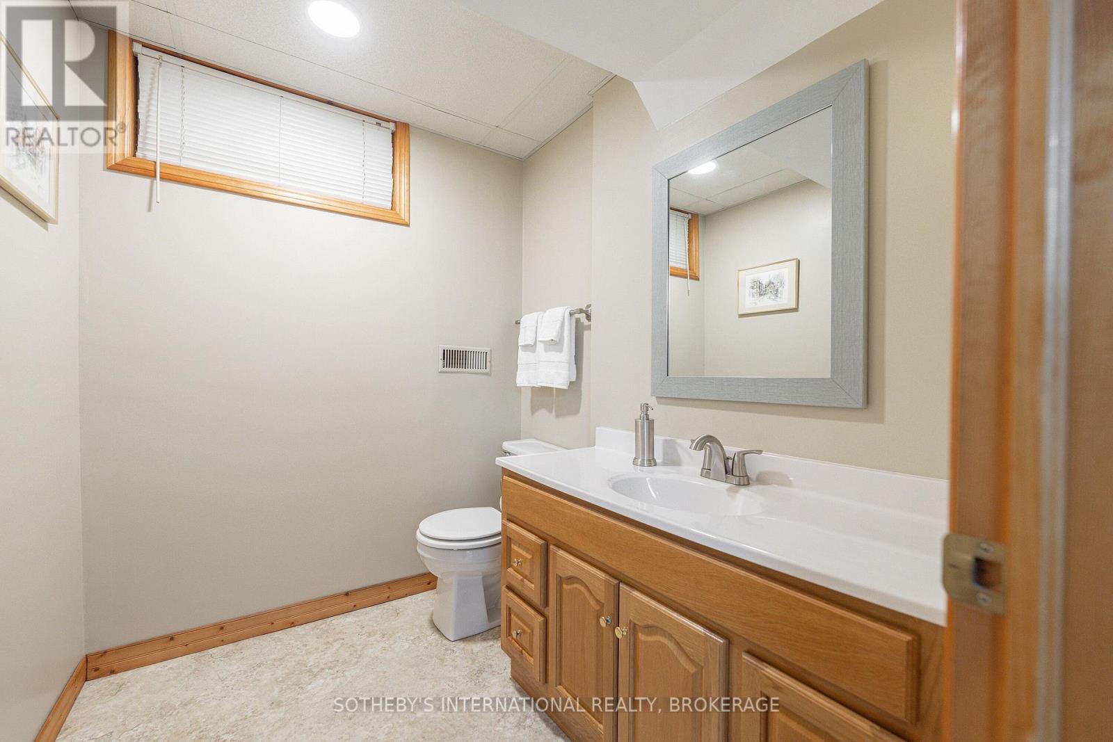 48 Homestead Drive, Niagara-On-The-Lake, Ontario  L0S 1J0 - Photo 33 - X12580258