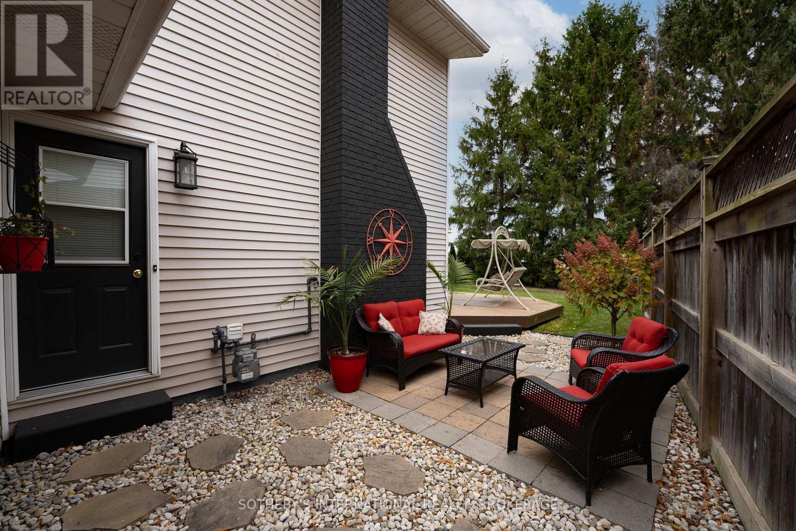 48 Homestead Drive, Niagara-On-The-Lake, Ontario  L0S 1J0 - Photo 42 - X12580258