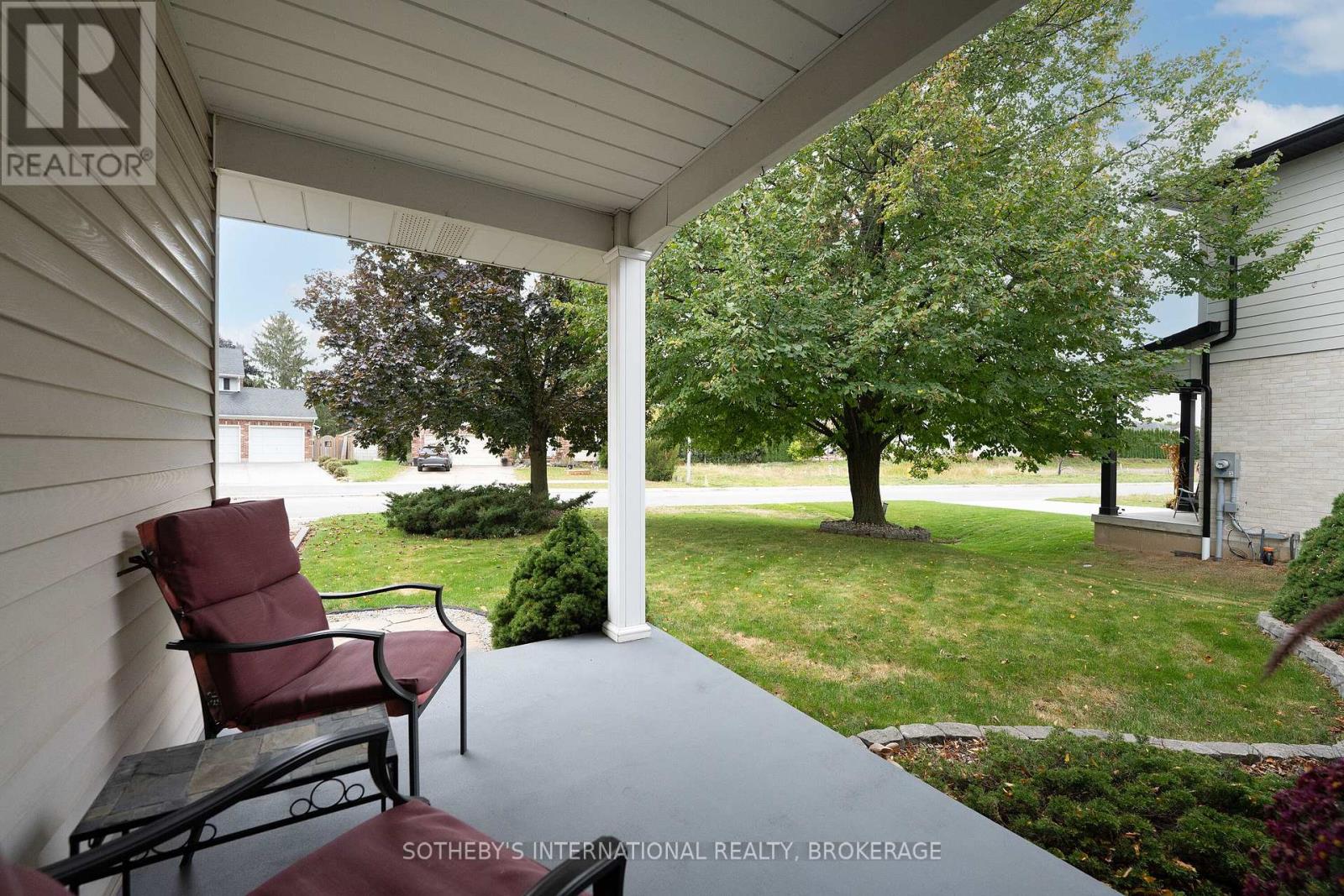 48 Homestead Drive, Niagara-On-The-Lake, Ontario  L0S 1J0 - Photo 7 - X12580258