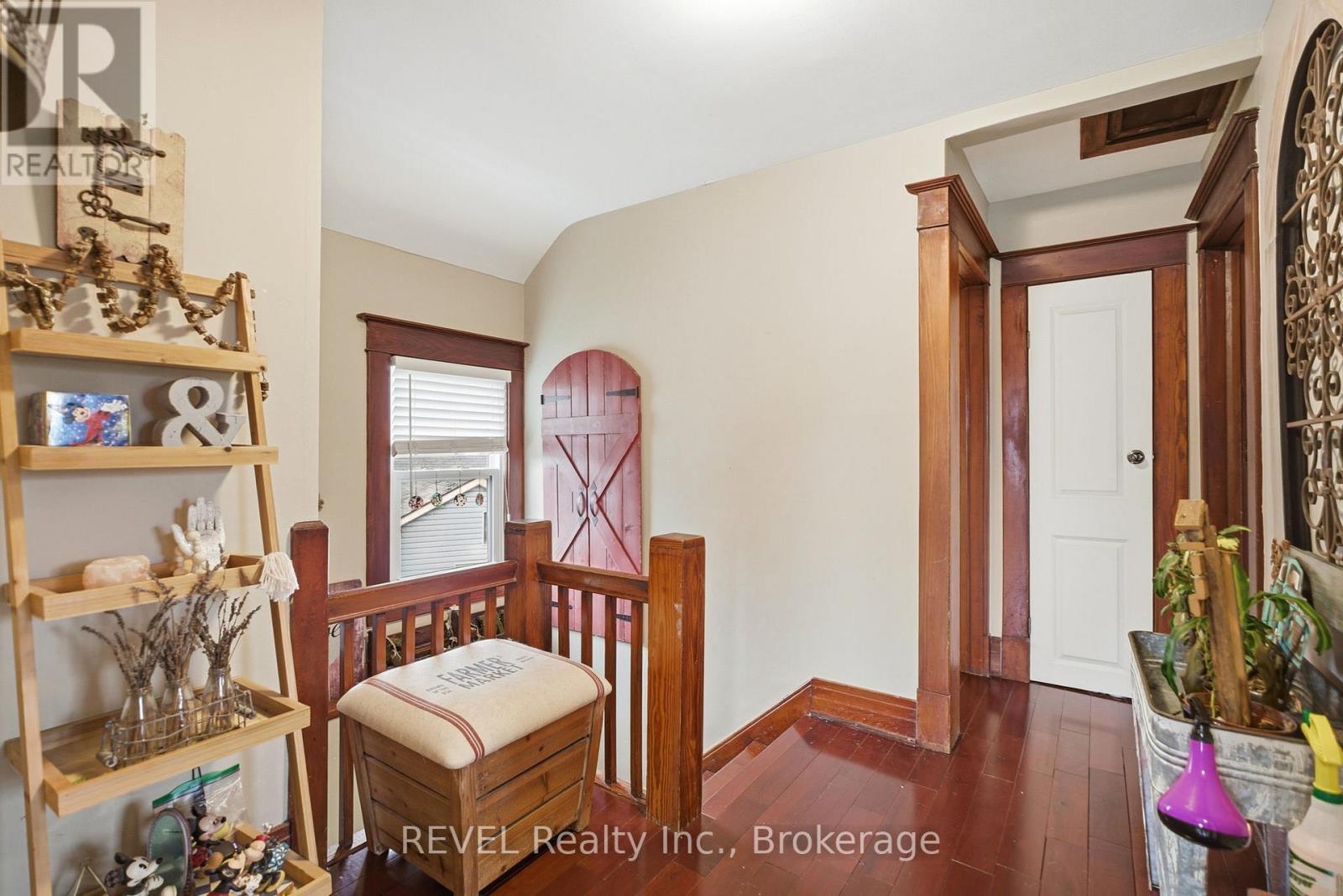 11 Facer Street, St. Catharines, Ontario  L2M 5H1 - Photo 15 - X12582628