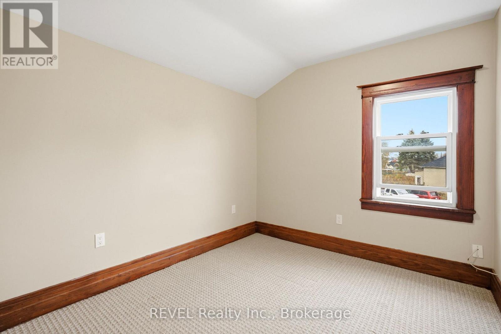 11 Facer Street, St. Catharines, Ontario  L2M 5H1 - Photo 19 - X12582628