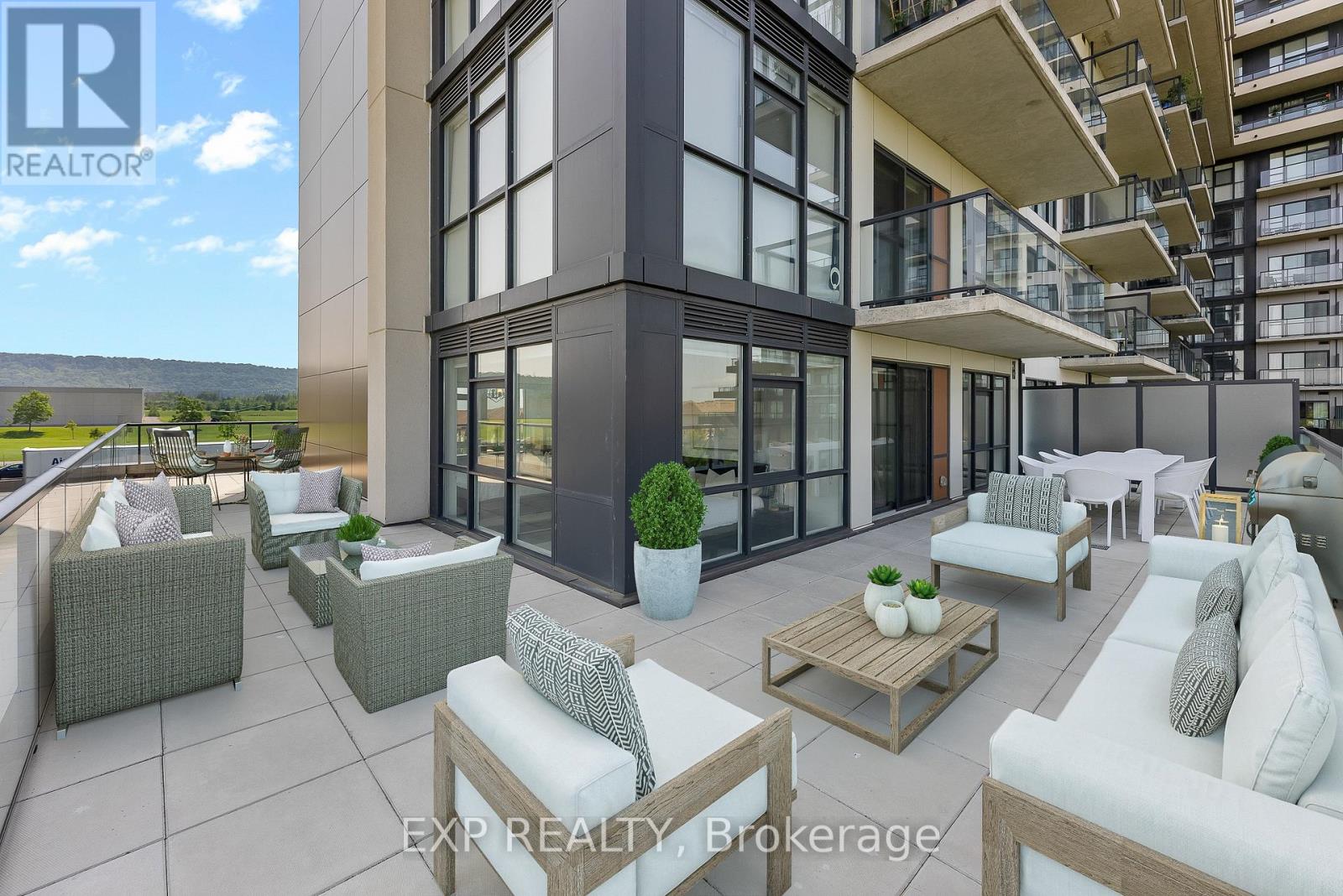 219 - 550 North Service Road, Grimsby, Ontario  L3M 0H9 - Photo 29 - X12584034