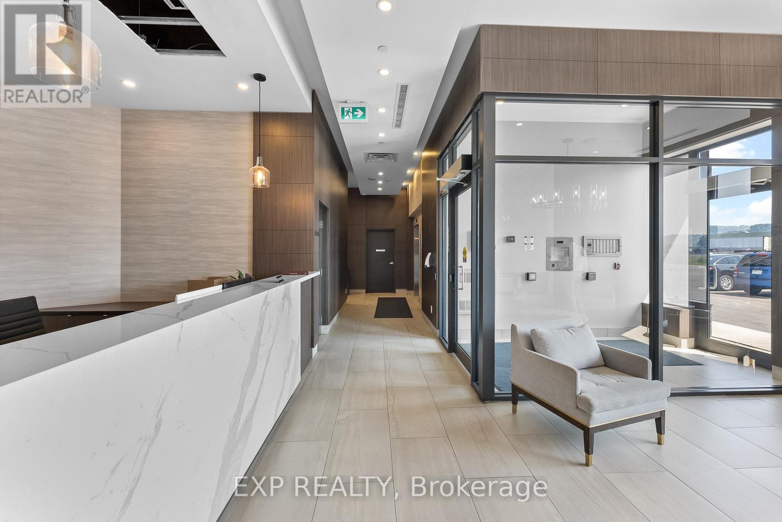 219 - 550 North Service Road, Grimsby, Ontario  L3M 0H9 - Photo 32 - X12584034