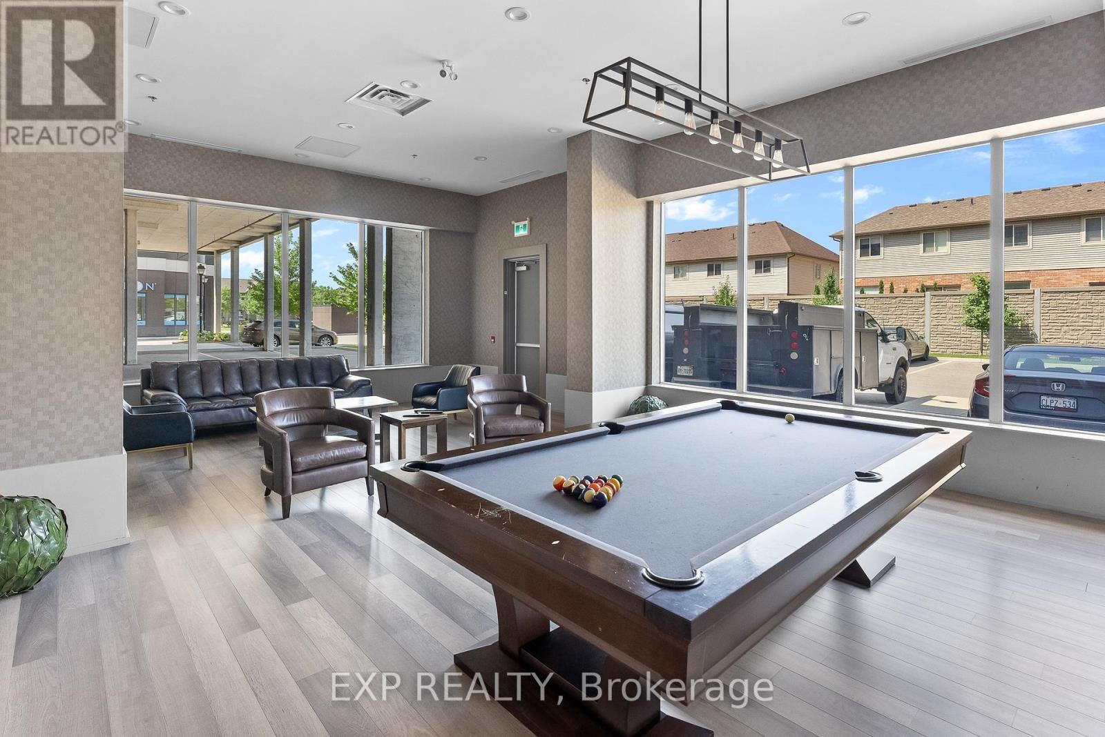 219 - 550 North Service Road, Grimsby, Ontario  L3M 0H9 - Photo 37 - X12584034