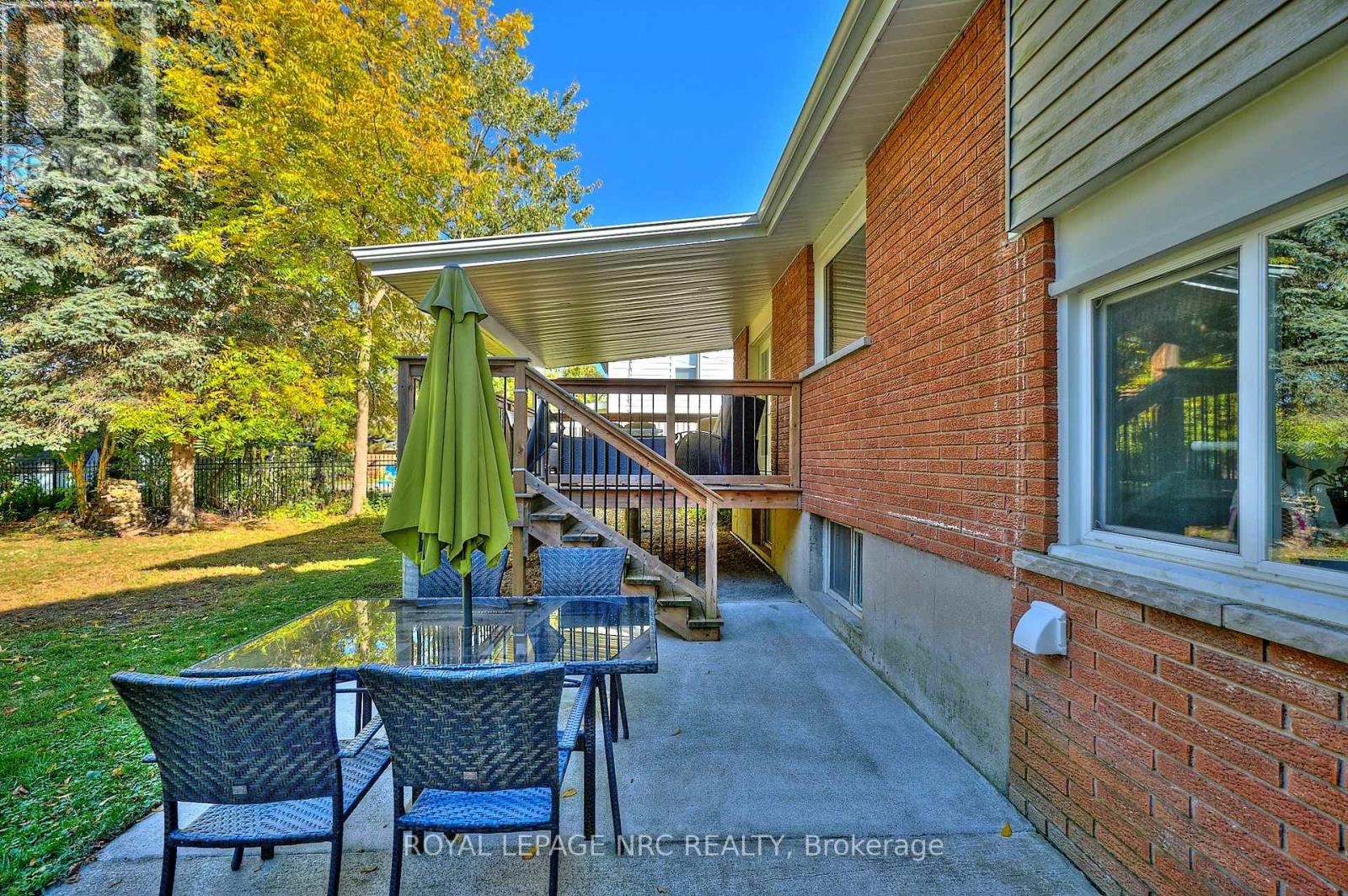 13 Damude Drive, Pelham, Ontario  L0S 1E0 - Photo 4 - X12587088