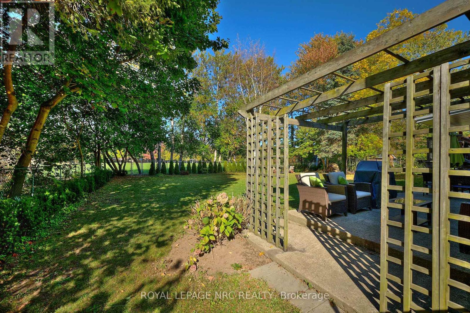 13 Damude Drive, Pelham, Ontario  L0S 1E0 - Photo 7 - X12587088