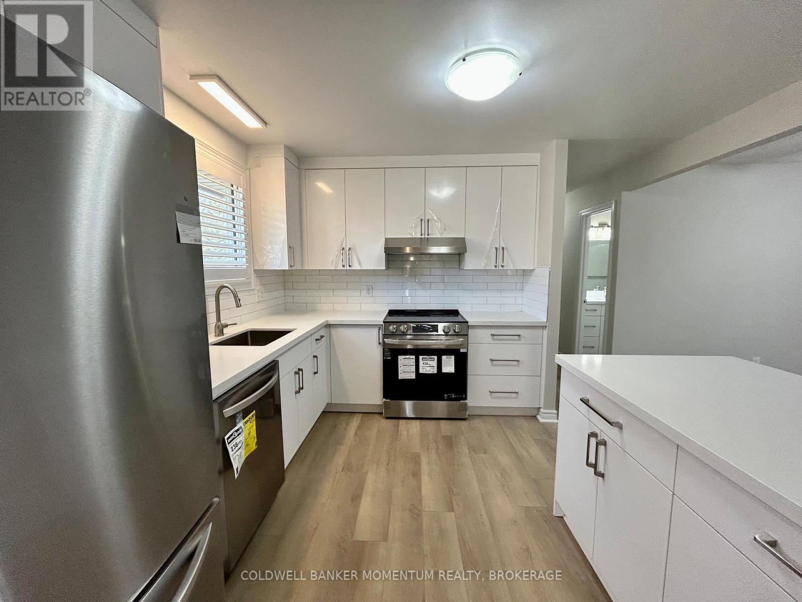 48 Ormond Street S, Thorold, Ontario  L2V 1Y4 - Photo 11 - X12587516