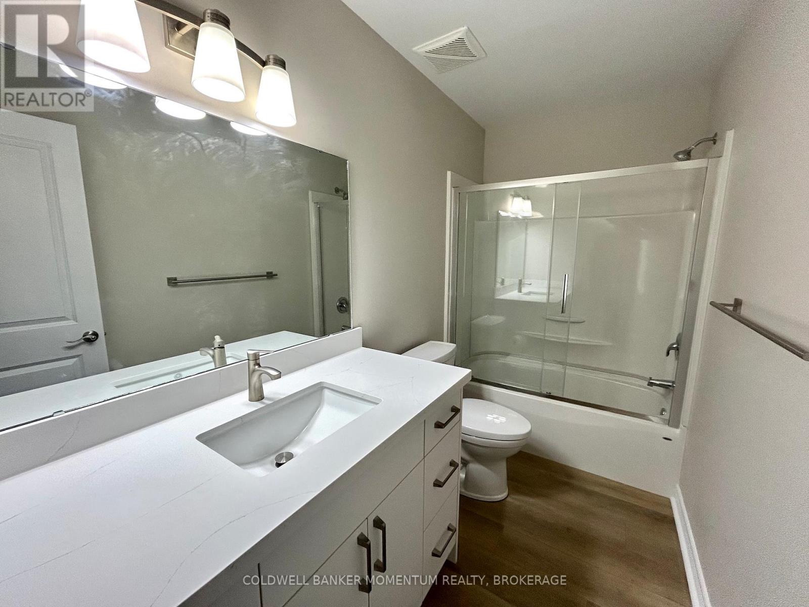 48 Ormond Street S, Thorold, Ontario  L2V 1Y4 - Photo 14 - X12587516