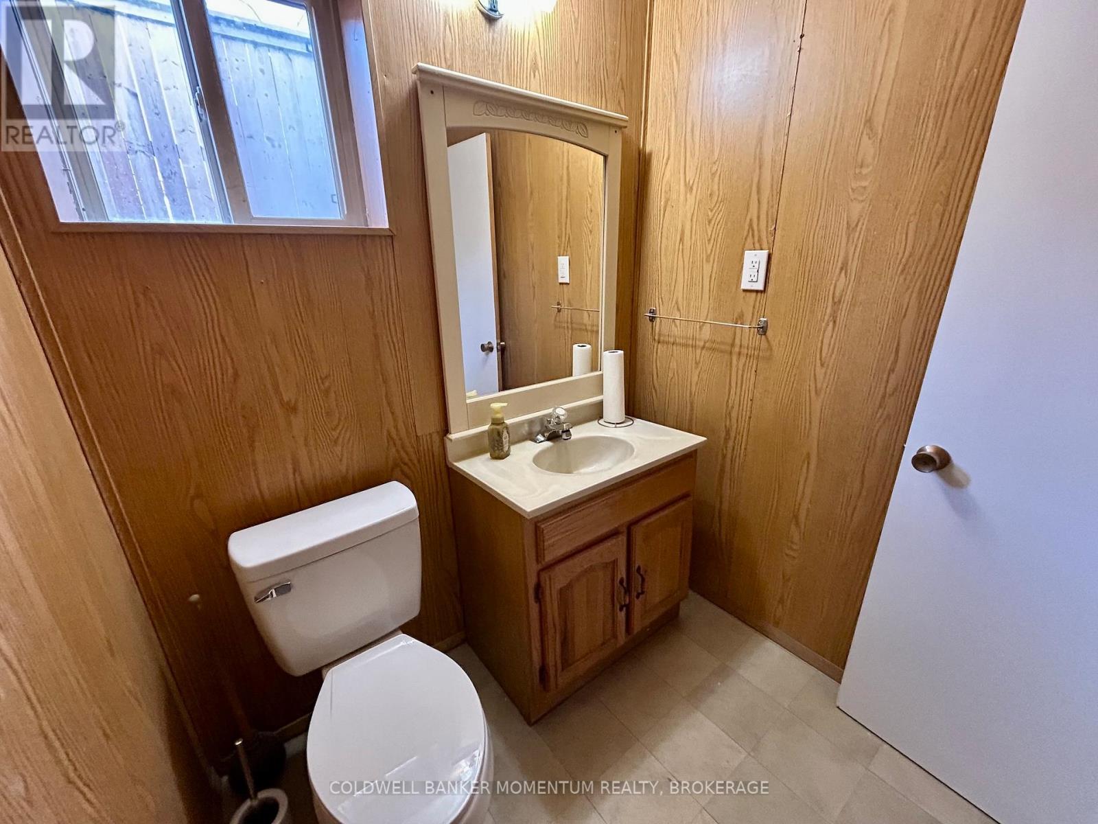 48 Ormond Street S, Thorold, Ontario  L2V 1Y4 - Photo 22 - X12587516