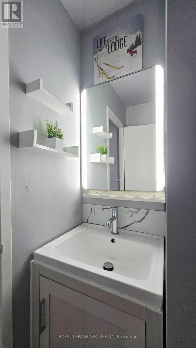 1108 - 35 Towering Heights Boulevard, St. Catharines, Ontario  L2T 3G8 - Photo 30 - X12589476