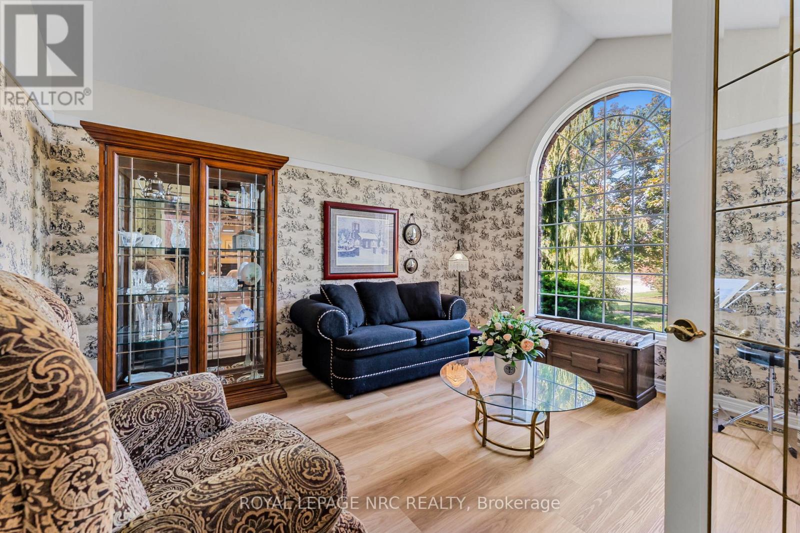 1053 Line 3 Road, Niagara-On-The-Lake, Ontario  L0S 1J0 - Photo 10 - X12591650