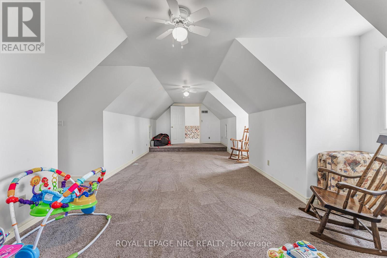 1053 Line 3 Road, Niagara-On-The-Lake, Ontario  L0S 1J0 - Photo 38 - X12591650