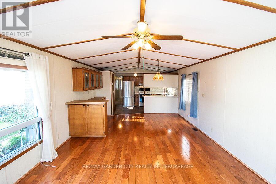 4585 Rachael Lane, Lincoln, Ontario  L3J 0W1 - Photo 12 - X12595828