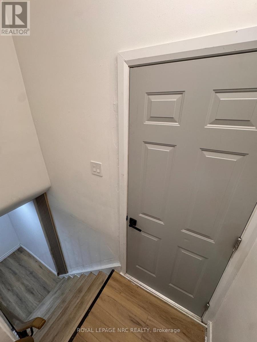 Basement - 959 Mohawk Road E, Hamilton, Ontario  L8T 2R9 - Photo 4 - X12607448