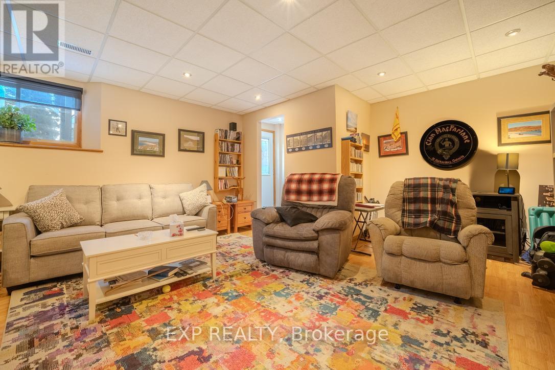 6166 Wildrose Crescent, Niagara Falls, Ontario  L2G 7T3 - Photo 28 - X12631788