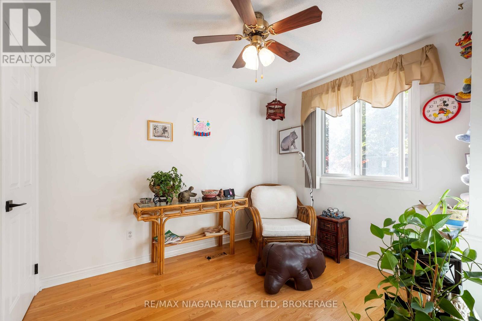 14 - 165 Main Street E, Grimsby, Ontario  L3M 1P2 - Photo 17 - X12631806